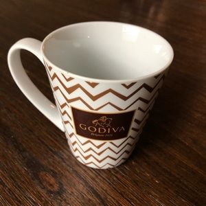 ☕️ Godiva Mug 🍫